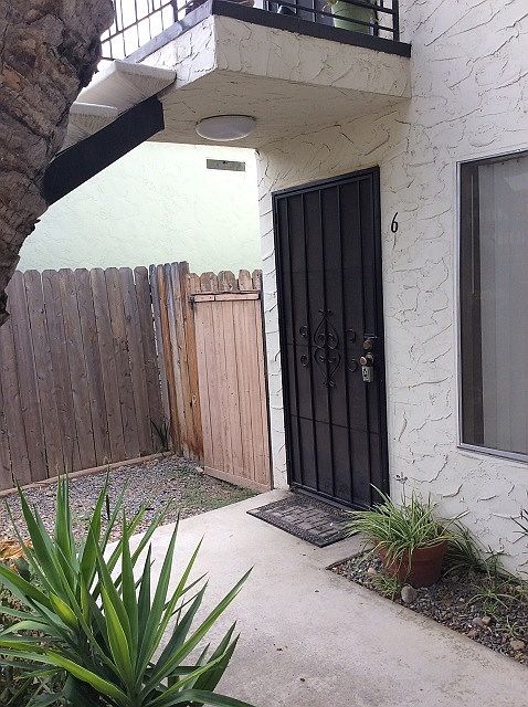 2nd image of 384 Millar Ave APT 6