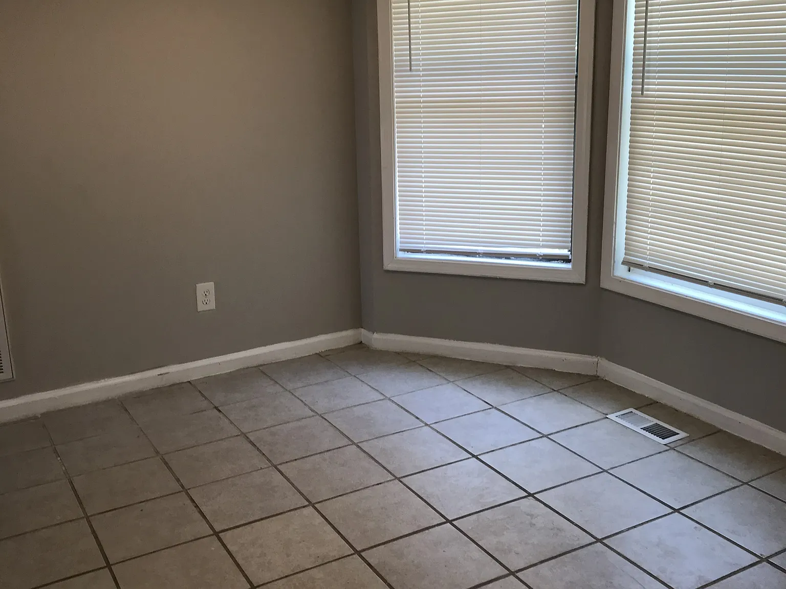 3 bed, 1246 sqft, $1,675 — Photo 3