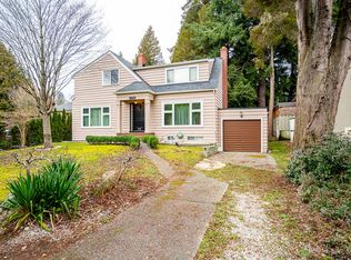 3819 Marine Dr, Burnaby, BC V5J3E3