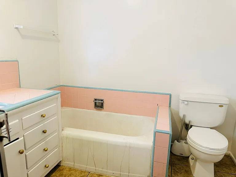 503 W Lugonia Ave — Photo 21
