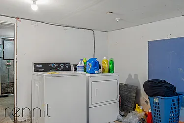 Rented by Rennit Inc.