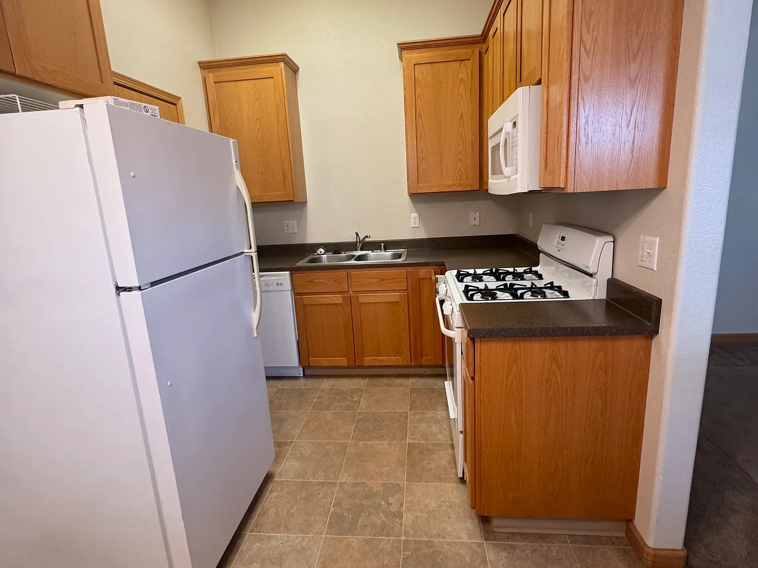2 bed, $1,500 — Photo 2