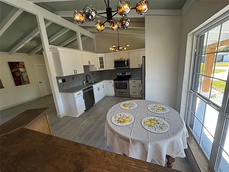 1500 Carson Cir NE — Photo 60