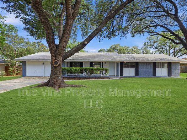 413 Cloudmont Dr
