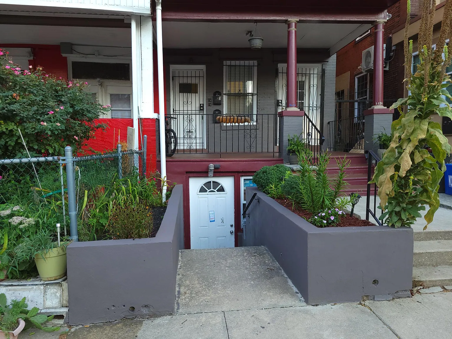 5128 Chester Ave — Photo 1