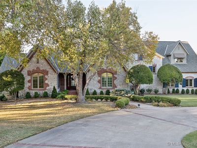 5263 Oak Leaf Dr, Tulsa, OK, 74131