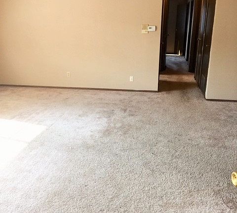4th image of 808 W Pine Hill Ln APT 10