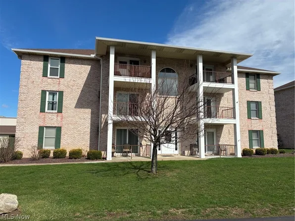 7374 Eisenhower Dr Unit 3, Youngstown, OH 44512