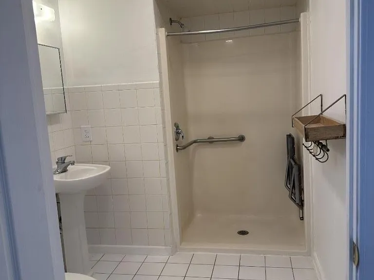 901 Stuyvesant Ave #106 — Photo 18