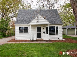 1725 Brentwood Dr, Round Lake Heights, IL 60073