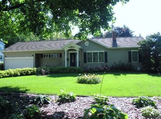 1001 Santa Rosa Ave, Wheaton, IL 60187