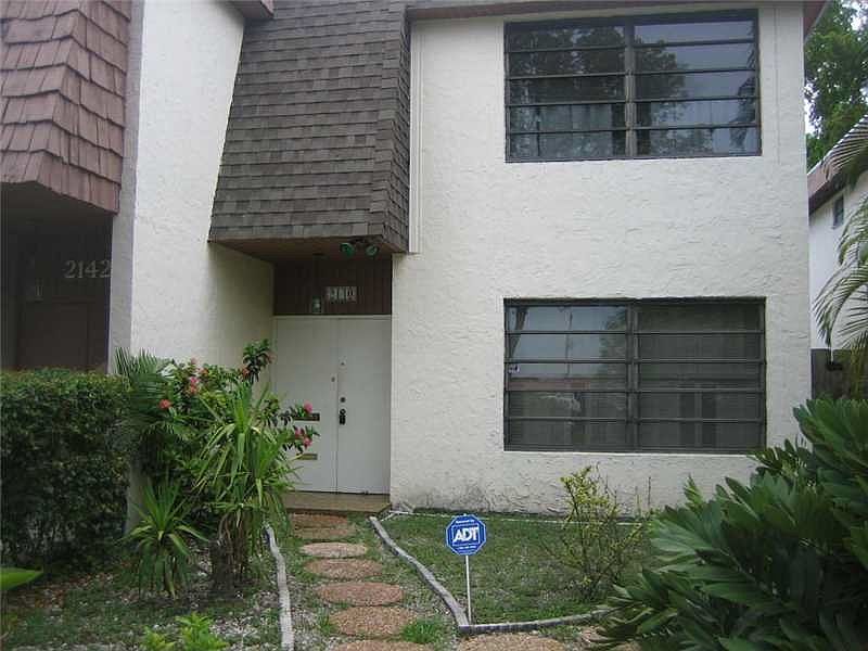 1st image of 2140 NE 171st St
