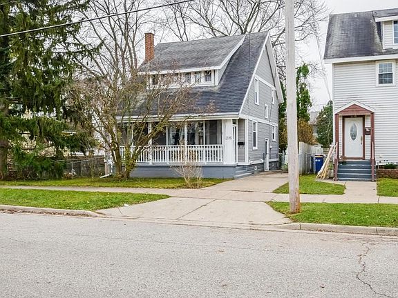 4th image of 1146 Sibley St NW