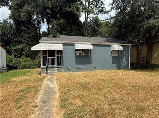 2557 Loghaven Dr NW, Atlanta, GA 30318