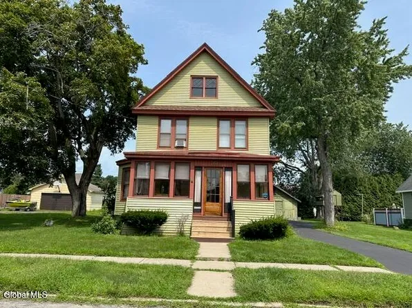 50 McCleary Avenue, Amsterdam, NY 12010