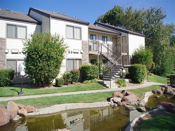 3rd image of 1111 James Donlon Blvd #4405893