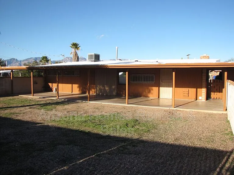 6924 E Elbow Bay Dr — Photo 8