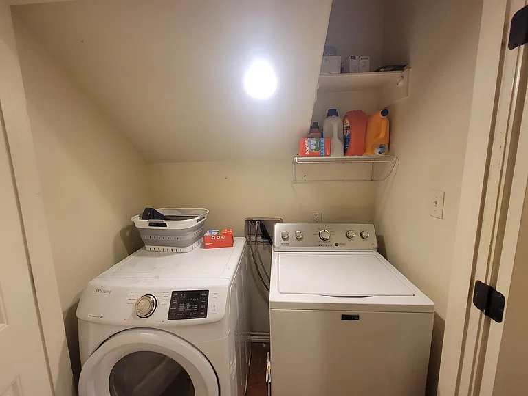 344 Newcomb Ln — Photo 14