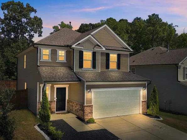 1601 Carlton Links Dr, Fuquay Varina, NC 27526