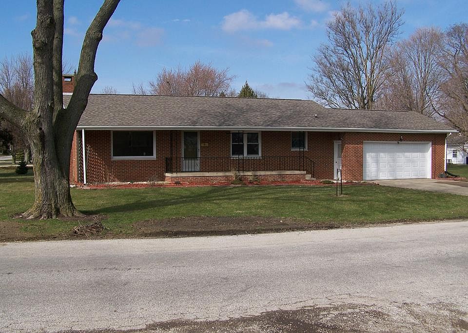 1st image of 512 W Marilyn Dr