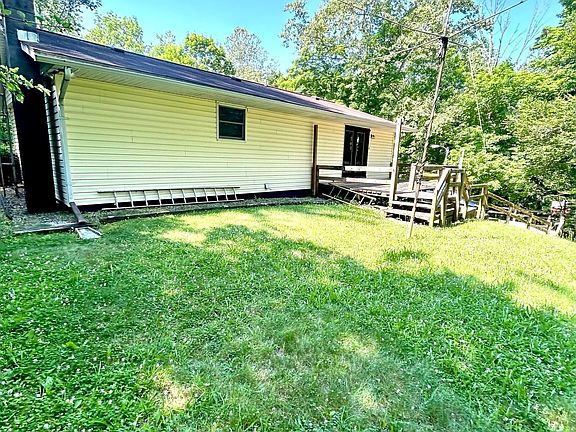 3rd image of 2348 E County Road 150 N