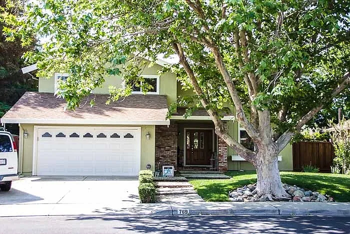 769 Valley Green Dr photo 1