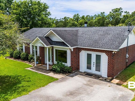 4th image of 15096 Highland Cir