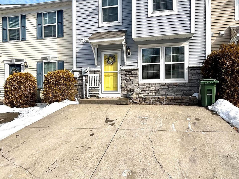 1st image of 111 Auburn Dr