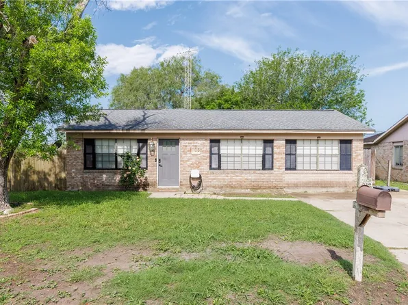 1105 Gillette St, Kingsville, TX 78363