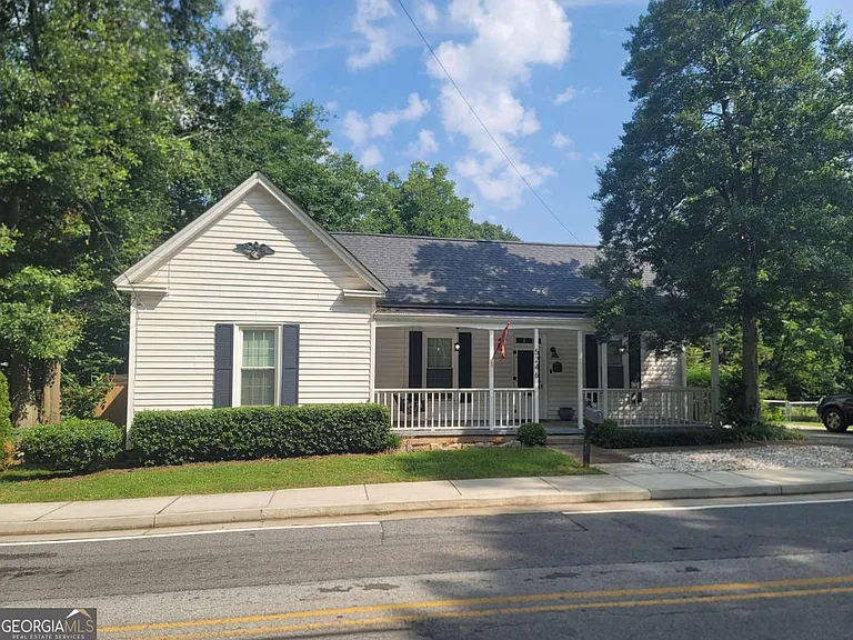 5246 W Mountain St — Photo 2