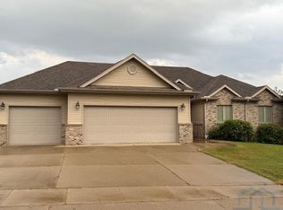 430 Torbert Blvd, Akron, IA 51001