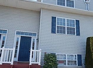 3 Maple St, Downingtown, PA 19335