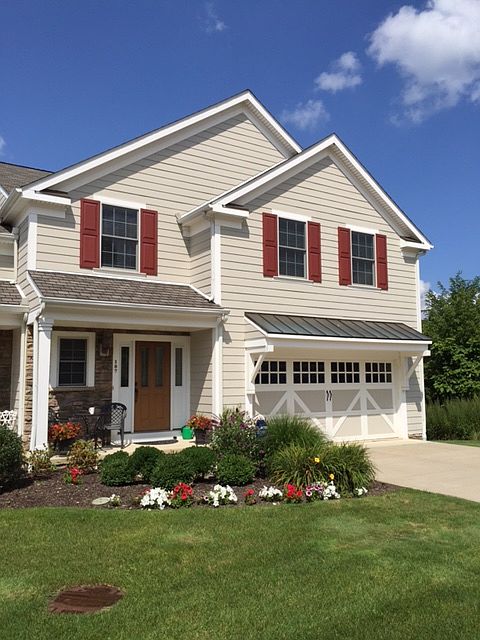 1st image of 107 Bell Tower Ct