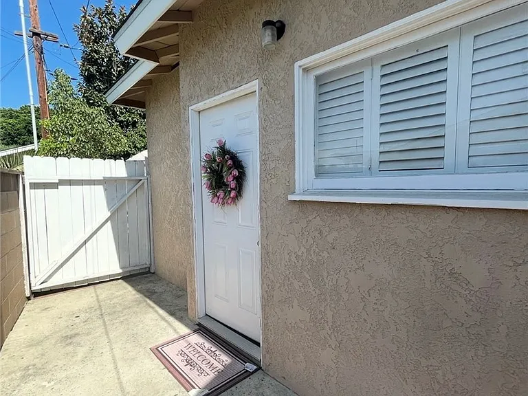 620 N Janss Way #2 — Photo 5