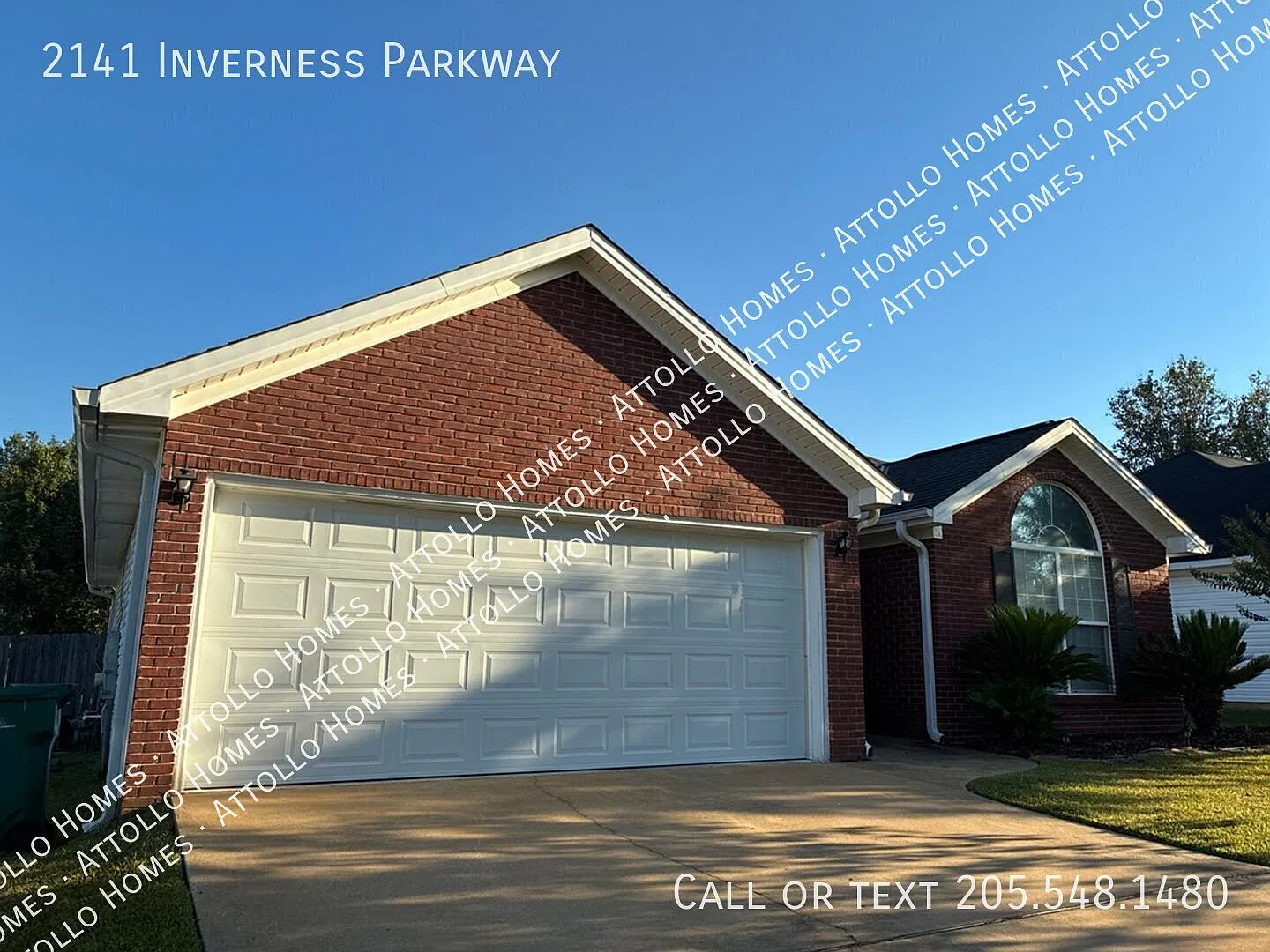 Spacious 3-Bed/2-Bath Home in Hillcrest Area - Inverness Run — Photo 2