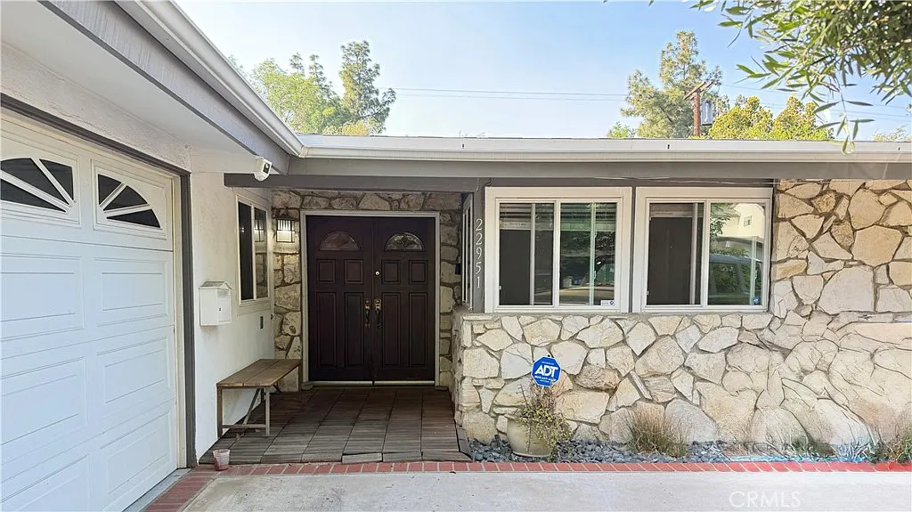 Building Photo - 22951 Austin St