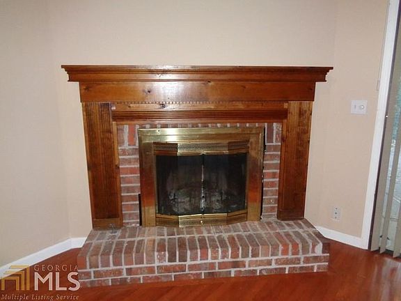 5th image of 5136 Hill Farm Dr NE #0