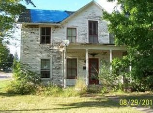 322 W Liberty St, Necedah, WI 53950