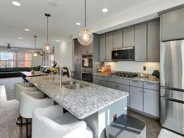 3613 Fleet St, Baltimore, MD 21224