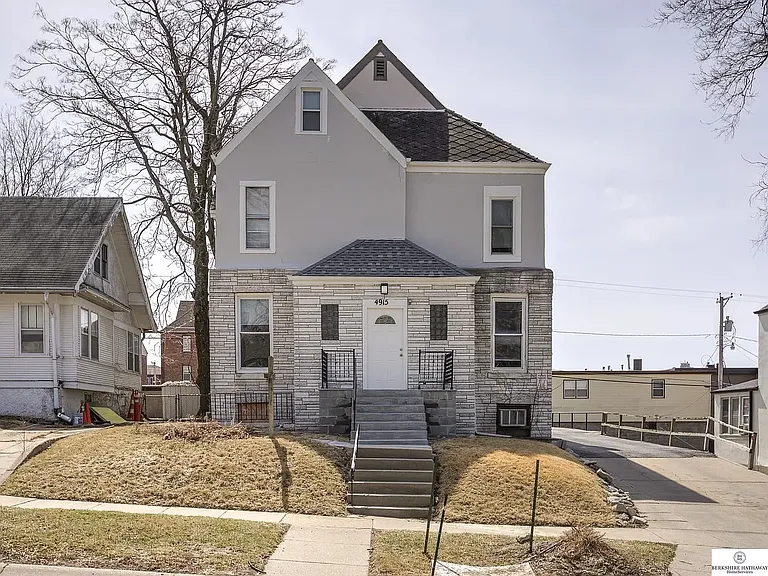 4915 Davenport St #6 — Photo 10