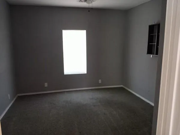 404 E Drexel Ave — Photo 14