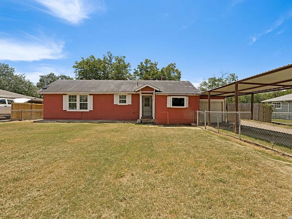 1st image of 146 Mary Helen Dr