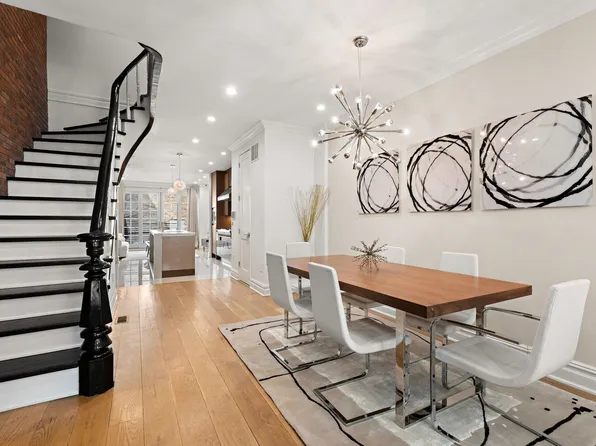 526 Hudson Street image 3 of 30