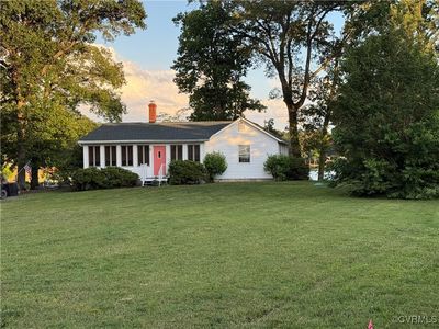 1686 Locust Grove Rd, Topping, VA, 23169