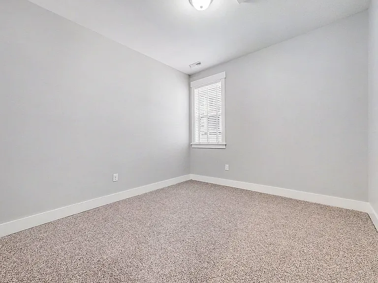 276 Granite Mill Blvd — Photo 14