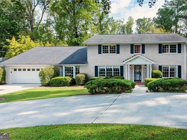 1759 Ridge Valley Ct NW, Atlanta, GA 30327
