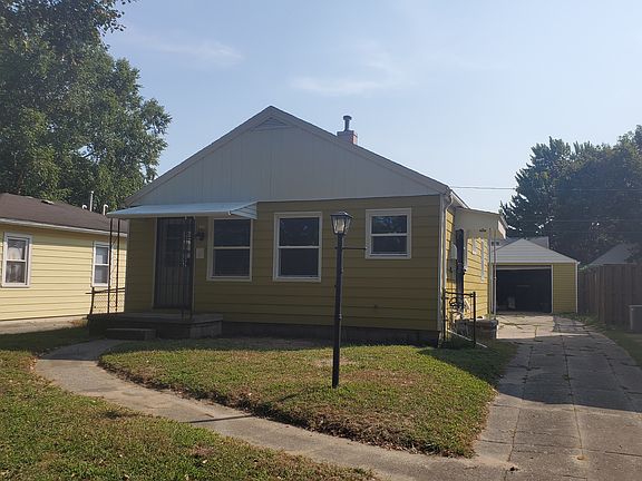 2nd image of 931 Francis Ave