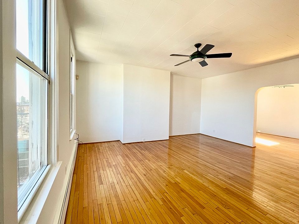 1st image of 130 Eckford St #3