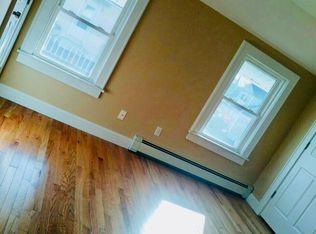 125 Sportmans Ave #1, Freeport, NY