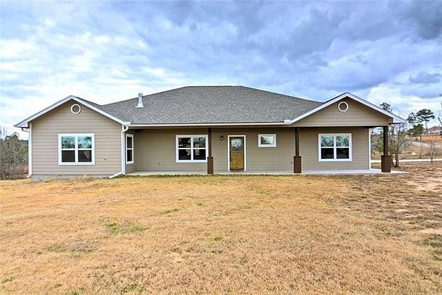 1st image of 247 Cattlemens Dr